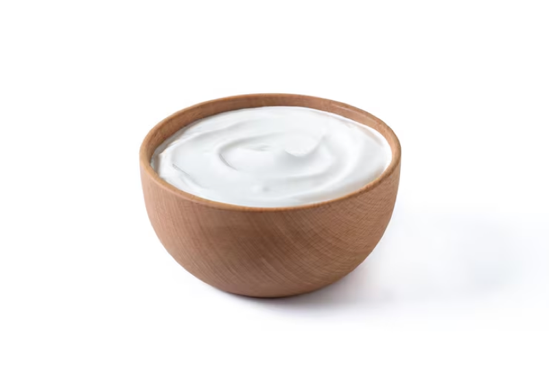Fresh Whisked Curd (Thayir / Yogurt)